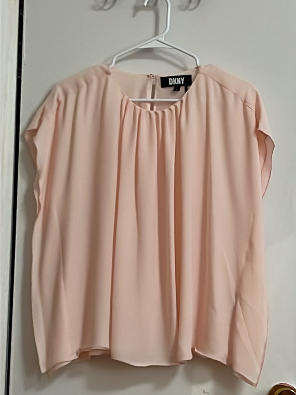Dkny Blush Pink Pleated Cap-Sleeve Blouse